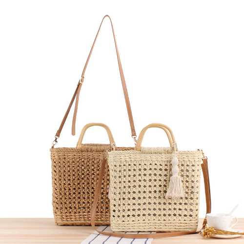 SolunaWeave™ – Hollow Breeze Straw Tote