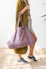 Linen beach bag with pocket and zipper in Pastel Plum - Image 7