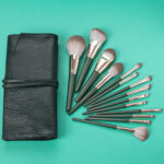 14pcs Green Cloud Makeup Brushes Cosmetics Tools Set Wooden Handle - Image 5