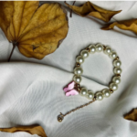 Bracelet for Girls, Faux Pearl Beaded Bracelet with Purple Butterfly - Image 4