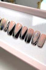 “Black Glam” Press On Nails Set - Image 2